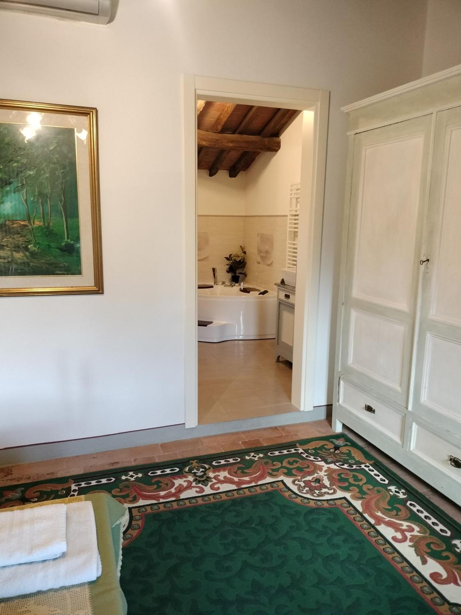 B&B La Rosa Nel Verde Lucca Exterior photo